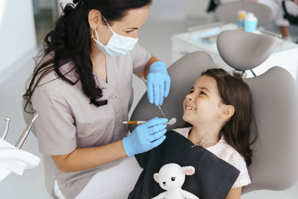 Best Urgent Tooth Repair  in Goshen, CA